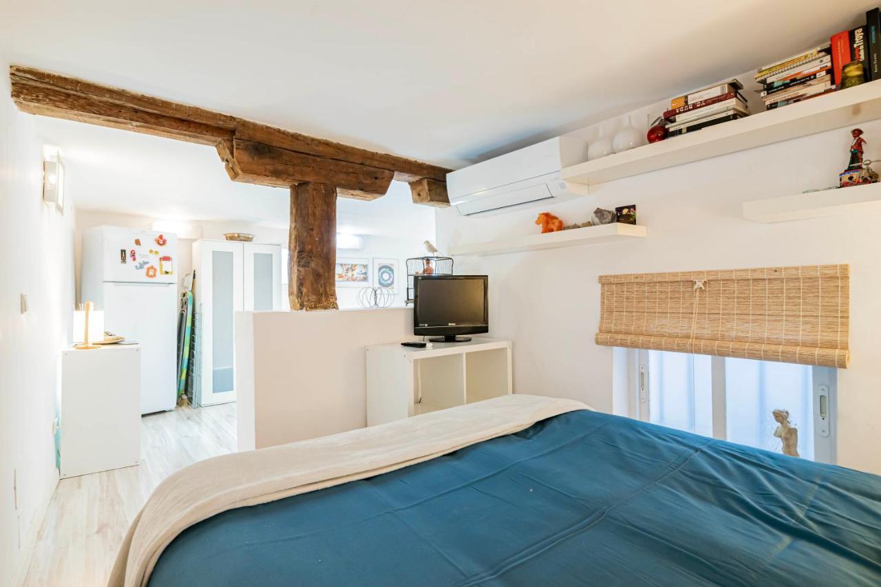 For You Rentals Teatro Real Plaza Apartment Temporal Saint Martin Madrid Tru5 Buitenkant foto