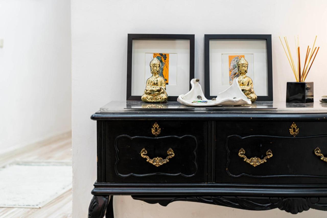 For You Rentals Teatro Real Plaza Apartment Temporal Saint Martin Madrid Tru5 Buitenkant foto